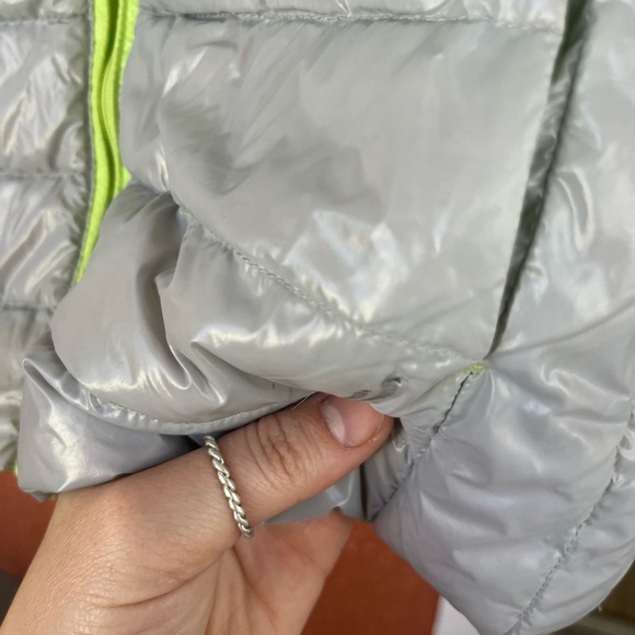 Exertek Duck Down Puffer Vest Full Zip Outdoor  Active Women's Small Green/Grey - Picture 3 of 6